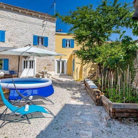Casa Di Pietra Matelici Villa Divsici Exterior photo