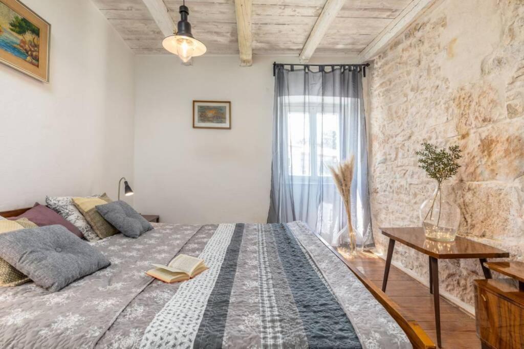 Casa Di Pietra Matelici Villa Divsici Exterior photo